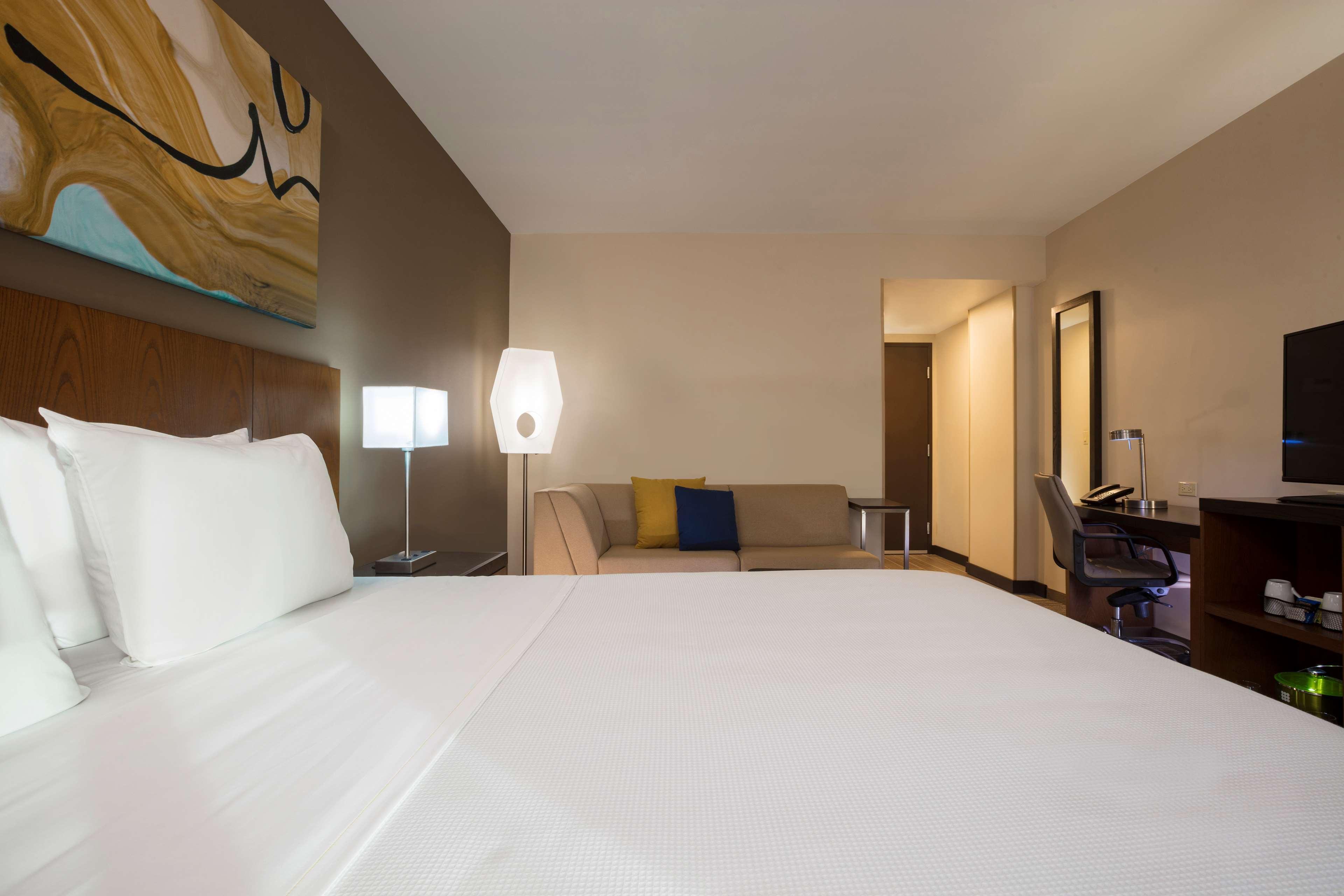 Hyatt Place Hotel 4*